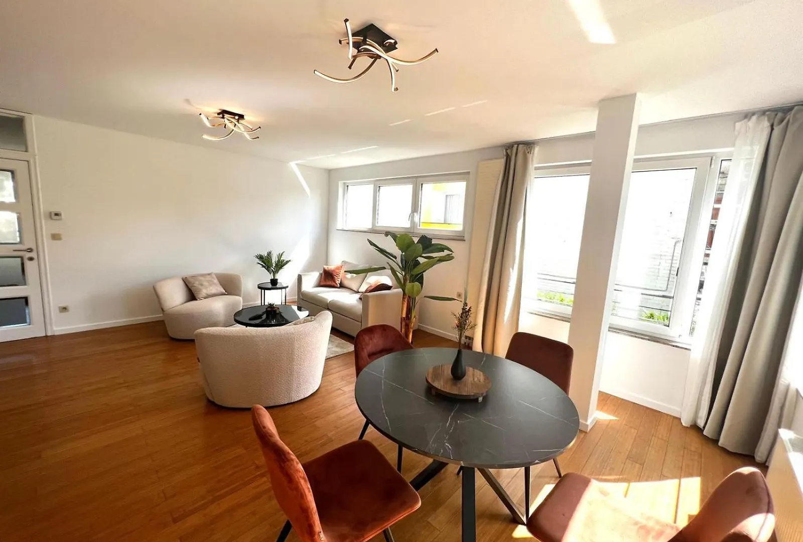 Wolu Suites Brusel 0*,  Belgie