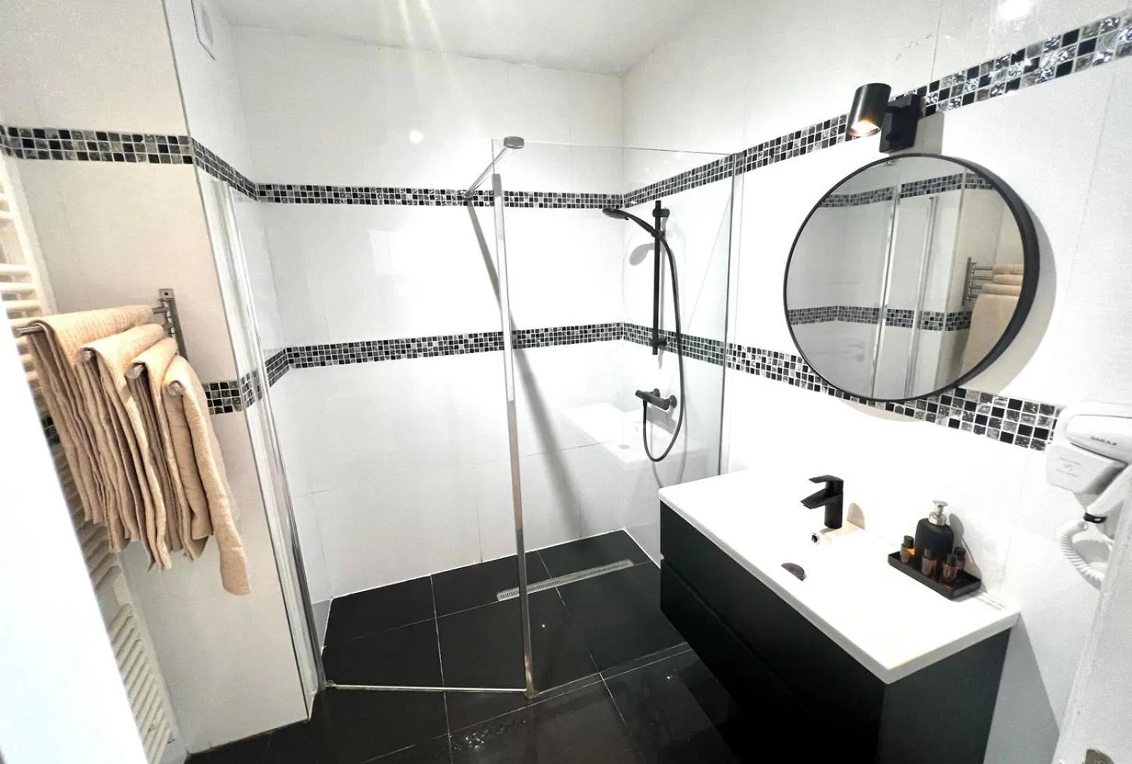 Wolu Suites Brusel 0*,